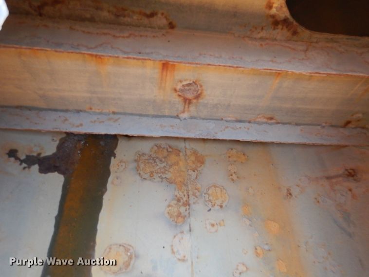 image for item DL8905 1988 International Eagle  water truck