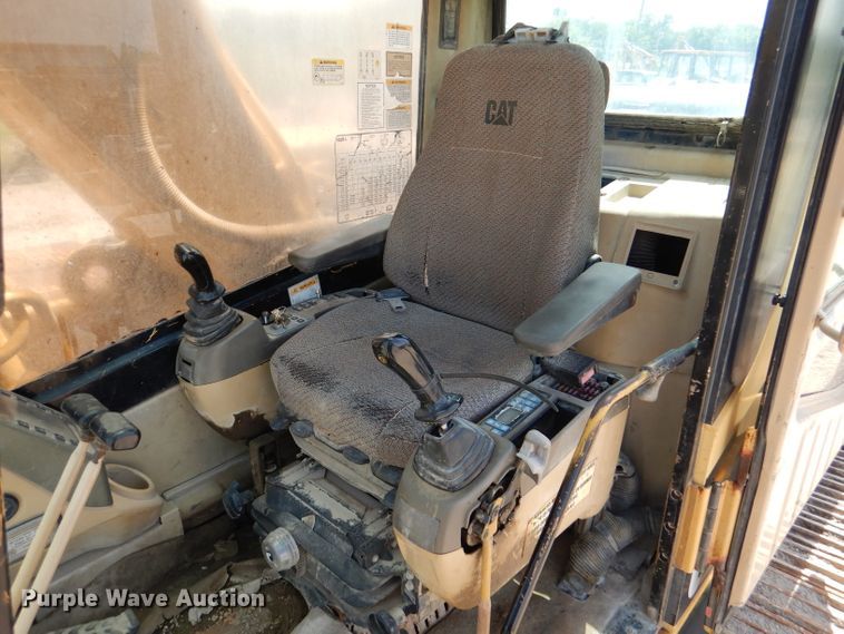 image for item DL8906 1998 Caterpillar 322BL  excavator