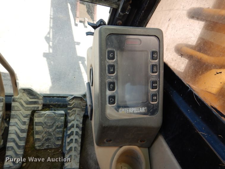 image for item DL8906 1998 Caterpillar 322BL  excavator