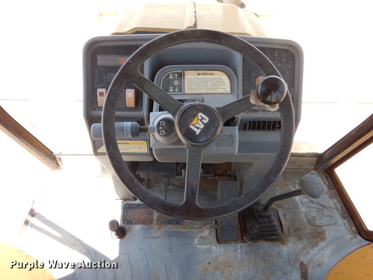 image for item DL8907 1998 Caterpillar 416C  backhoe