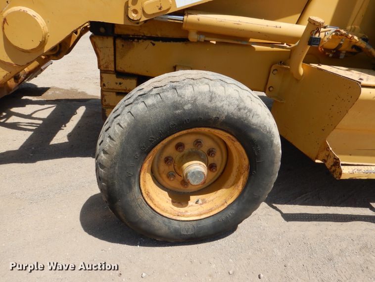 image for item DL8907 1998 Caterpillar 416C  backhoe