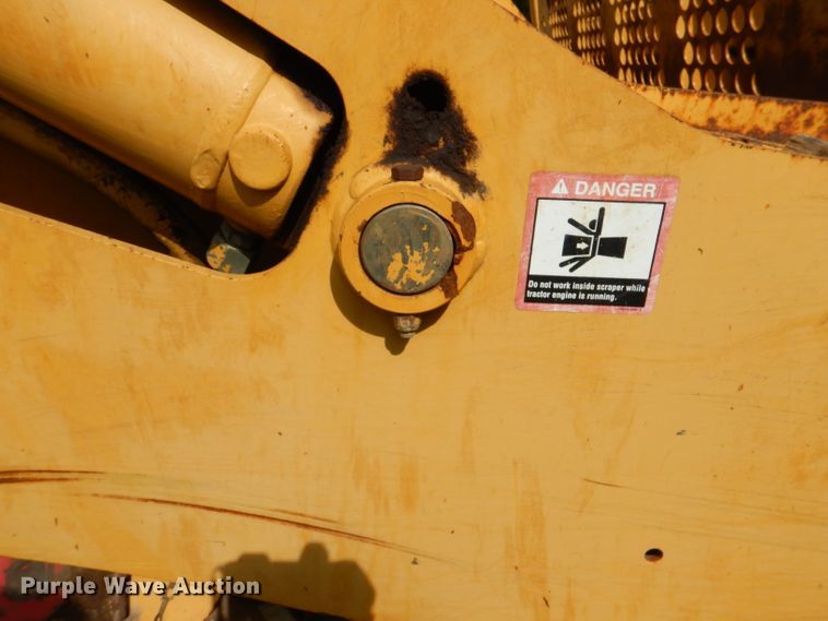 image for item DL8912 2006 John Deere 1810E  scraper