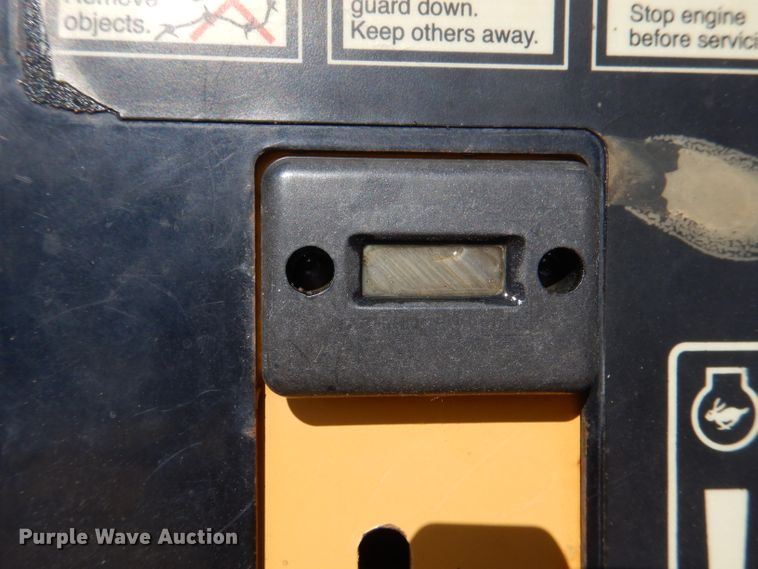 image for item DL8934 2013 Vermeer SC30TX  stump grinder