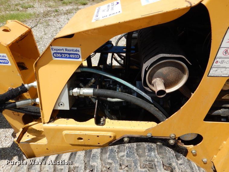 image for item DL8934 2013 Vermeer SC30TX  stump grinder