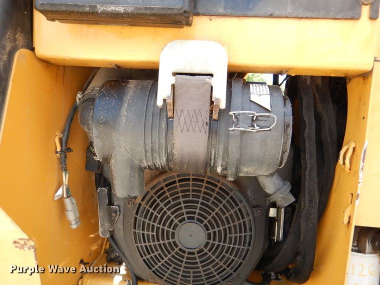 image for item DL8934 2013 Vermeer SC30TX  stump grinder