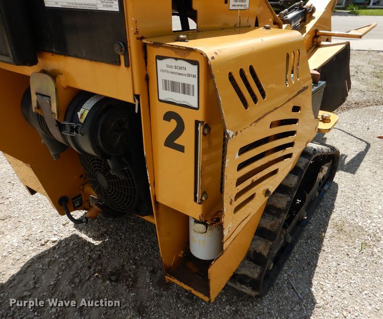 image for item DL8934 2013 Vermeer SC30TX  stump grinder