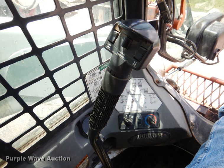 image for item DL8946 2016 Bobcat S750  skid steer loader