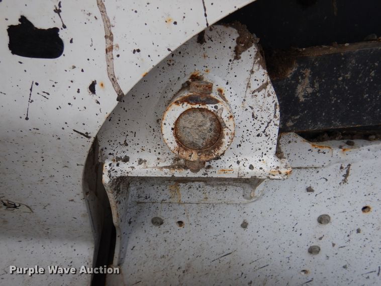 image for item DL8946 2016 Bobcat S750  skid steer loader