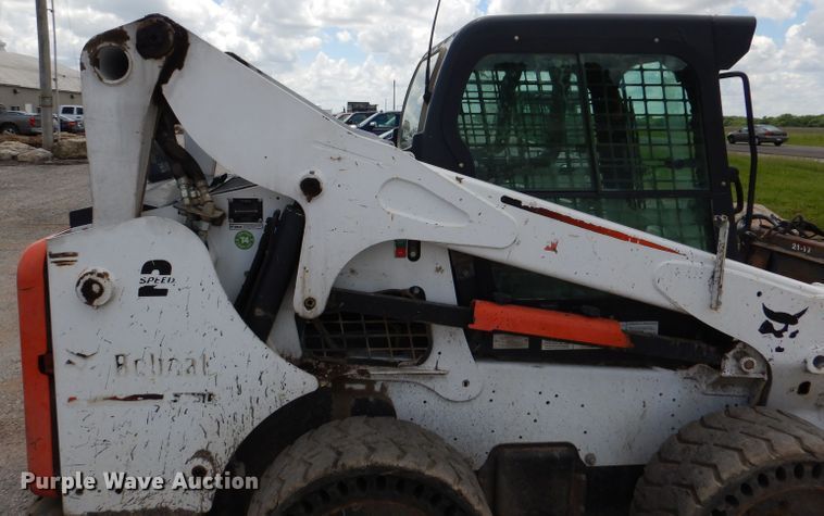 image for item DL8946 2016 Bobcat S750  skid steer loader