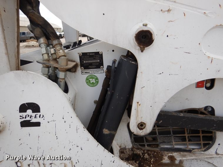 image for item DL8946 2016 Bobcat S750  skid steer loader