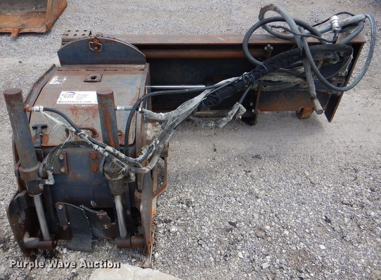 image for item DL8947 Bobcat  18" skid steer cold planer