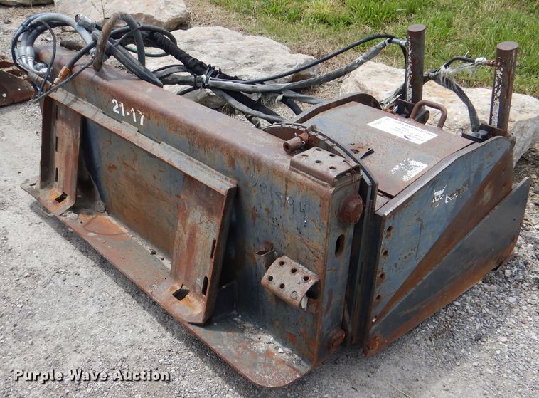 image for item DL8947 Bobcat  18" skid steer cold planer