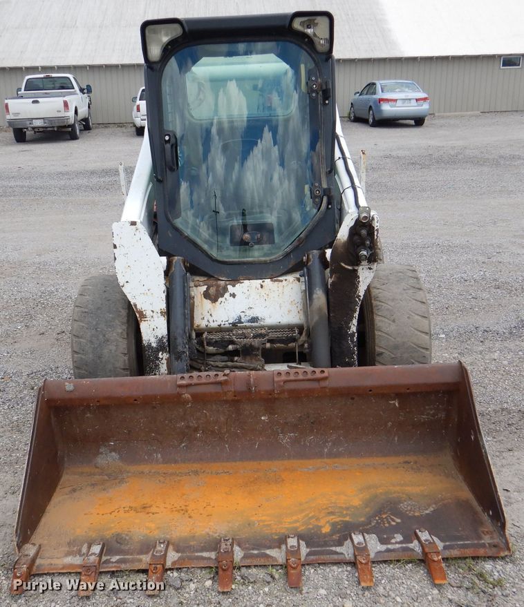 image for item DL8948 2011 Bobcat S750  skid steer loader