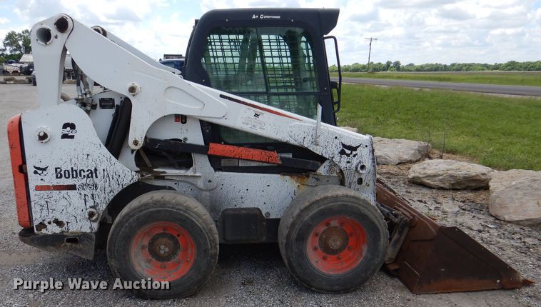 image for item DL8948 2011 Bobcat S750  skid steer loader