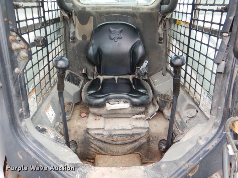 image for item DL8948 2011 Bobcat S750  skid steer loader