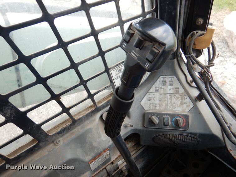 image for item DL8948 2011 Bobcat S750  skid steer loader