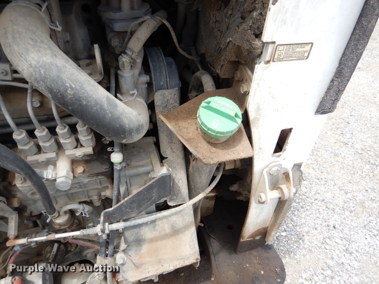 image for item DL8948 2011 Bobcat S750  skid steer loader