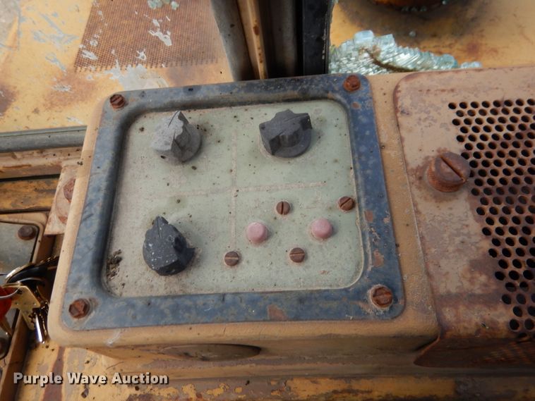 image for item DL8954 1984 Caterpillar 973  track loader