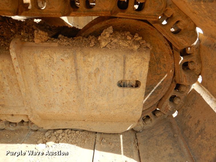 image for item DL8956 2004 JCB JS220LC  excavator