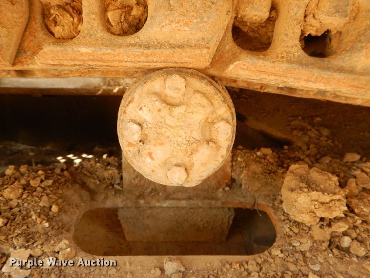 image for item DL8956 2004 JCB JS220LC  excavator