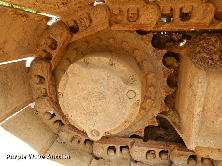 image for item DL8956 2004 JCB JS220LC  excavator