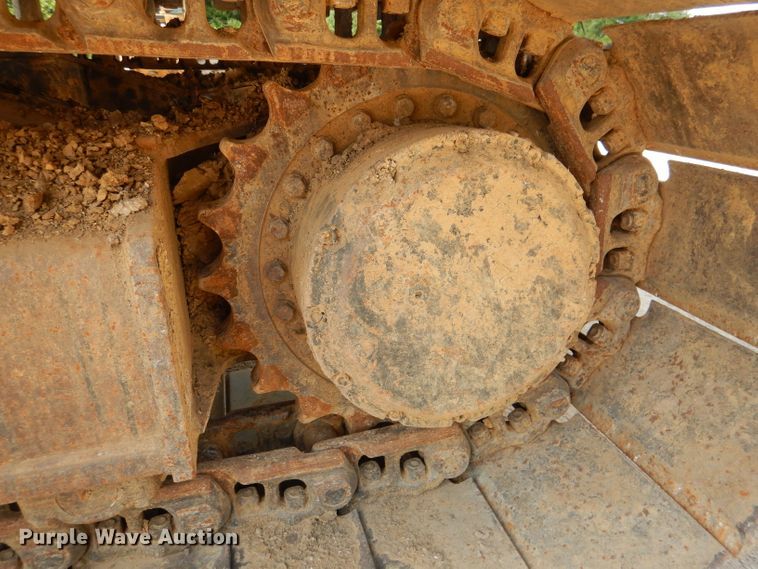 image for item DL8956 2004 JCB JS220LC  excavator