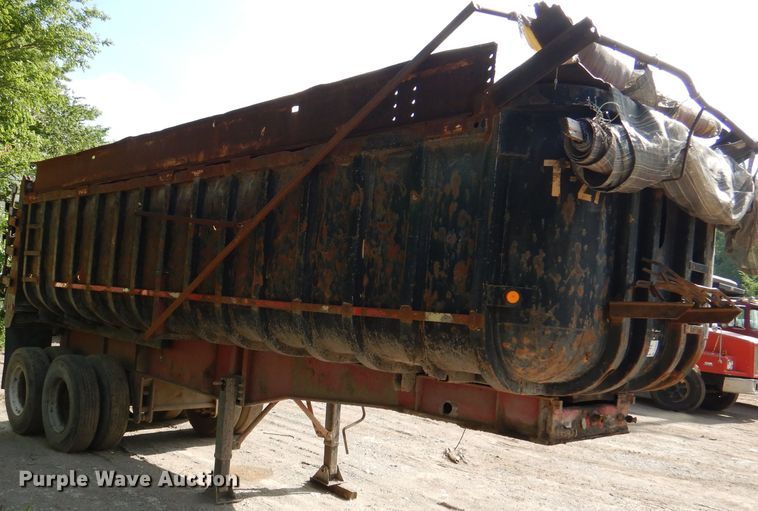 image for item DL8957 1987 Freuhauf ND2-F2-22-7  end dump trailer