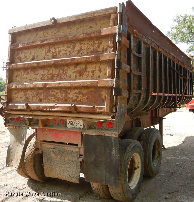 image for item DL8957 1987 Freuhauf ND2-F2-22-7  end dump trailer