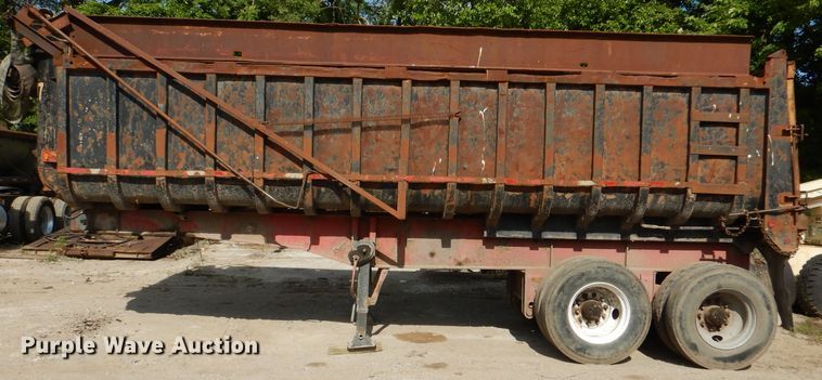 image for item DL8957 1987 Freuhauf ND2-F2-22-7  end dump trailer