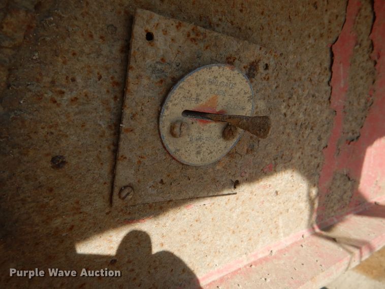 image for item DL8957 1987 Freuhauf ND2-F2-22-7  end dump trailer