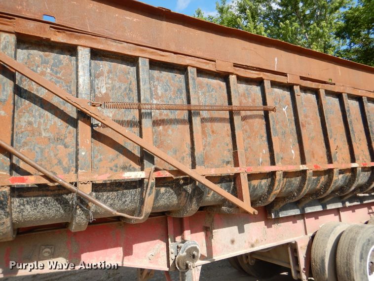 image for item DL8957 1987 Freuhauf ND2-F2-22-7  end dump trailer
