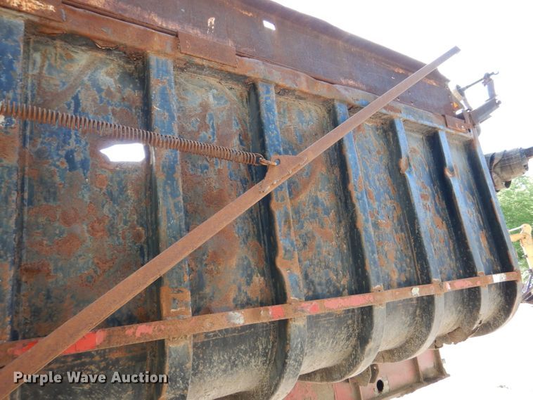 image for item DL8957 1987 Freuhauf ND2-F2-22-7  end dump trailer