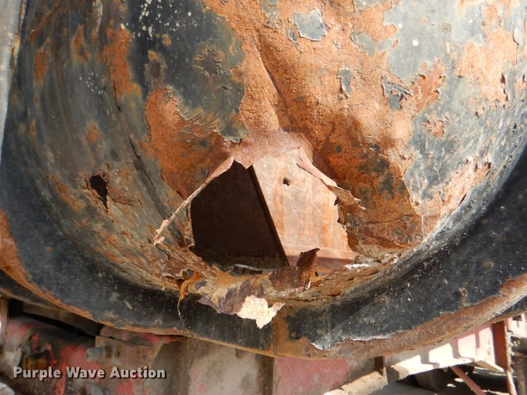 image for item DL8957 1987 Freuhauf ND2-F2-22-7  end dump trailer