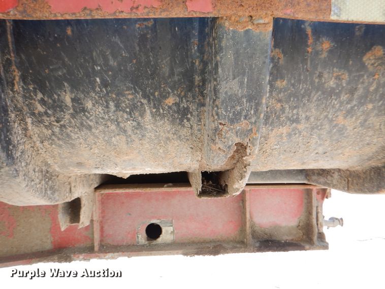 image for item DL8957 1987 Freuhauf ND2-F2-22-7  end dump trailer