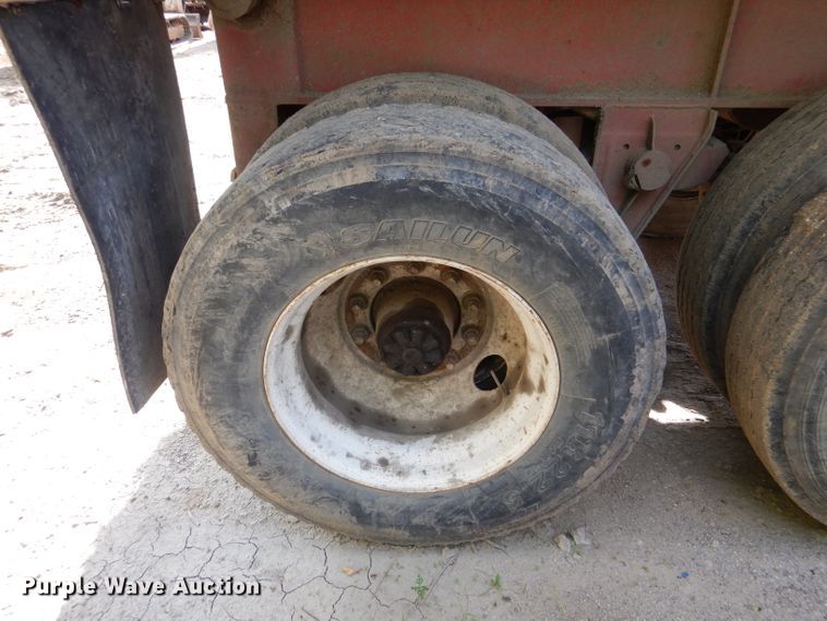 image for item DL8957 1987 Freuhauf ND2-F2-22-7  end dump trailer