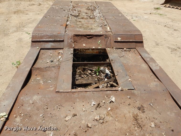 image for item DL8958 1972 Load Trail 403DFP  lowboy trailer