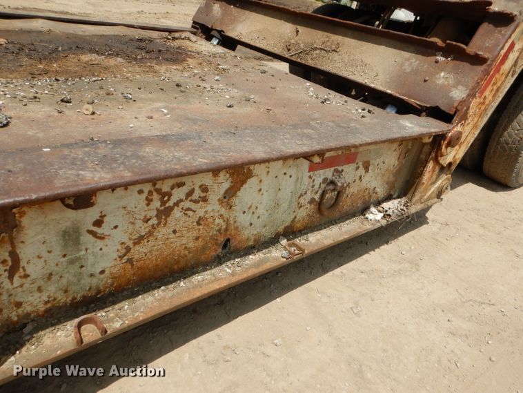 image for item DL8958 1972 Load Trail 403DFP  lowboy trailer