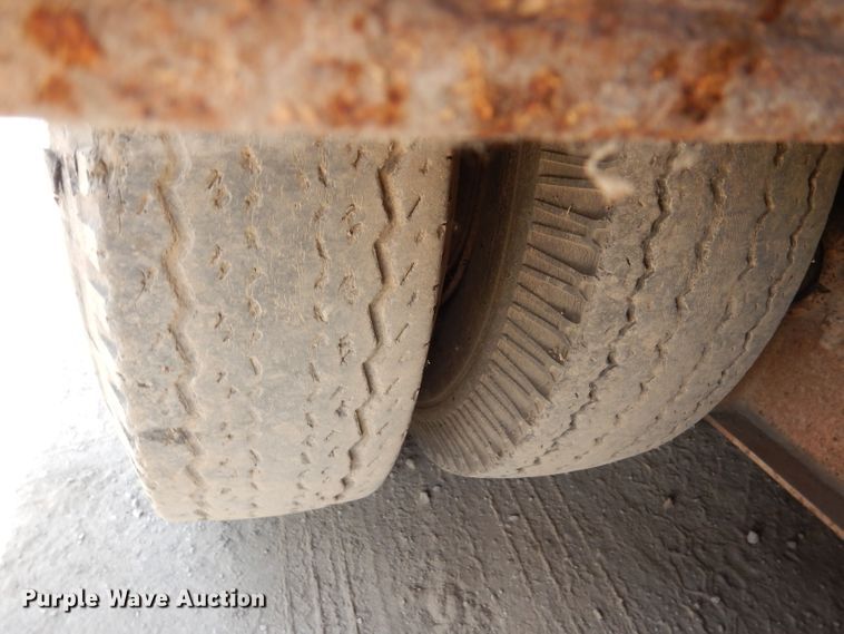 image for item DL8958 1972 Load Trail 403DFP  lowboy trailer