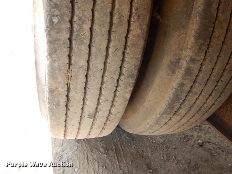 image for item DL8958 1972 Load Trail 403DFP  lowboy trailer