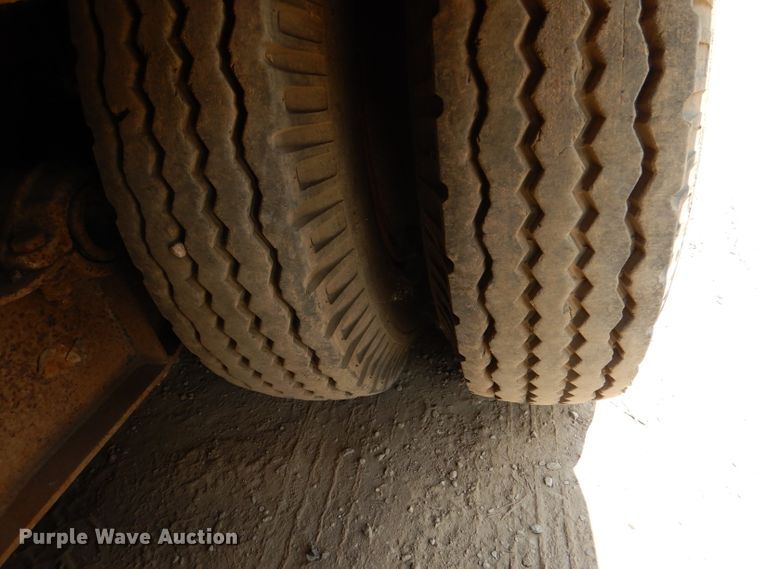 image for item DL8958 1972 Load Trail 403DFP  lowboy trailer