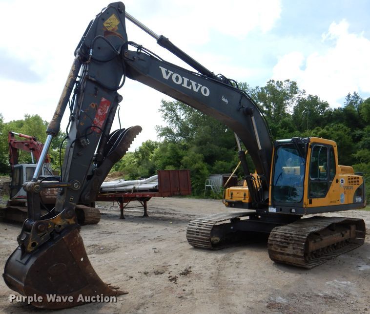 image for item DL8959 2005 Volvo EC210BLC  excavator