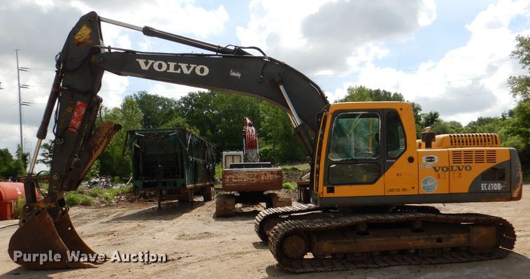 image for item DL8959 2005 Volvo EC210BLC  excavator