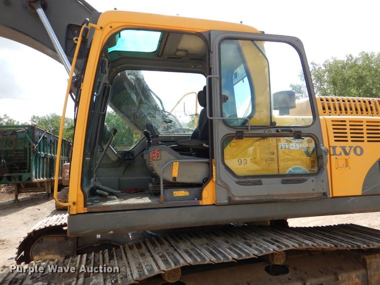 image for item DL8959 2005 Volvo EC210BLC  excavator