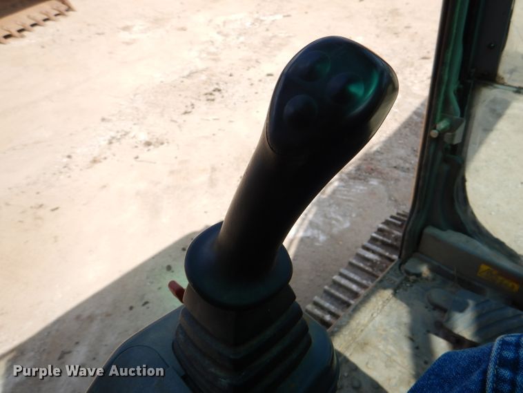 image for item DL8959 2005 Volvo EC210BLC  excavator