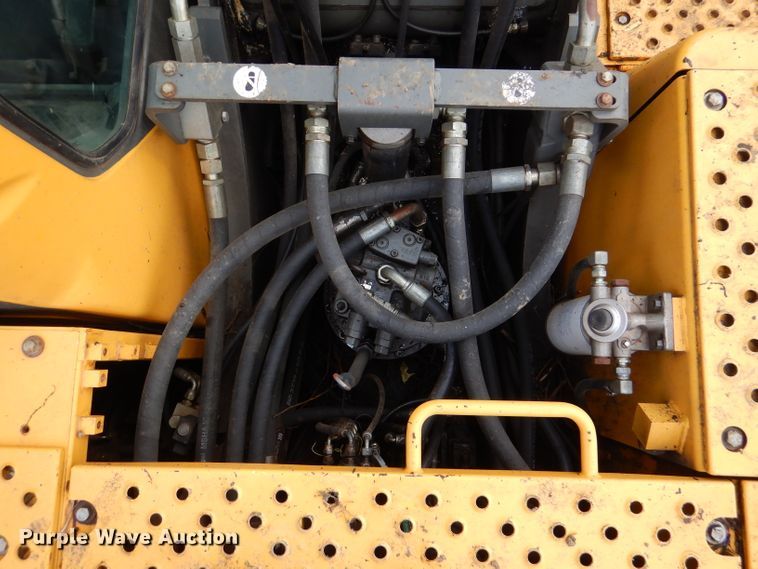 image for item DL8959 2005 Volvo EC210BLC  excavator