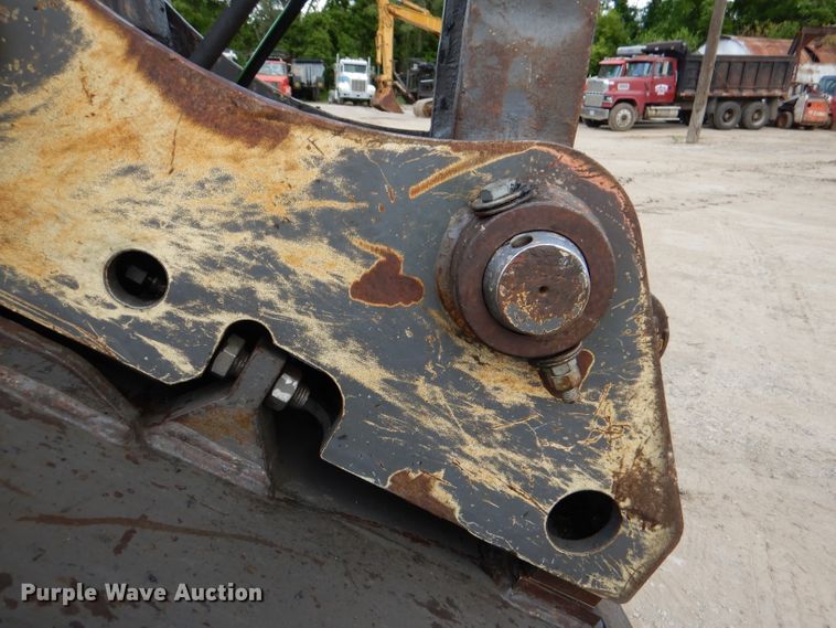 image for item DL8959 2005 Volvo EC210BLC  excavator