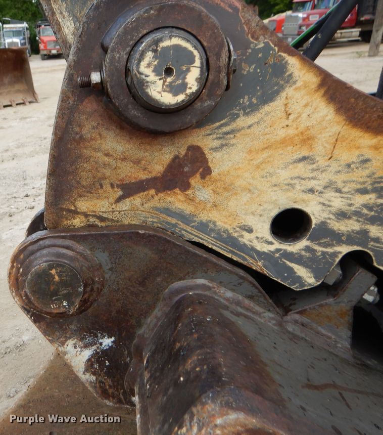 image for item DL8959 2005 Volvo EC210BLC  excavator