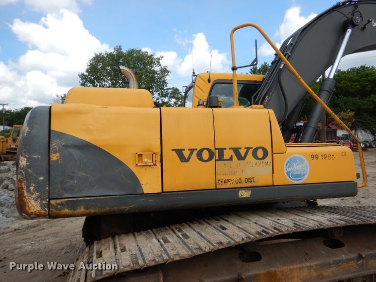 image for item DL8959 2005 Volvo EC210BLC  excavator