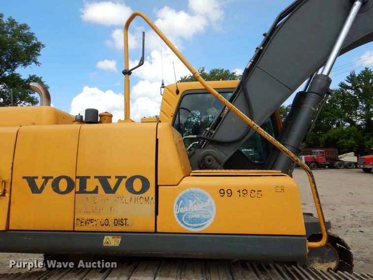 image for item DL8959 2005 Volvo EC210BLC  excavator