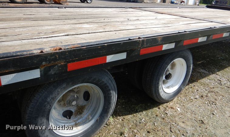 image for item DM0006 1988 Towmaster  equipment trailer